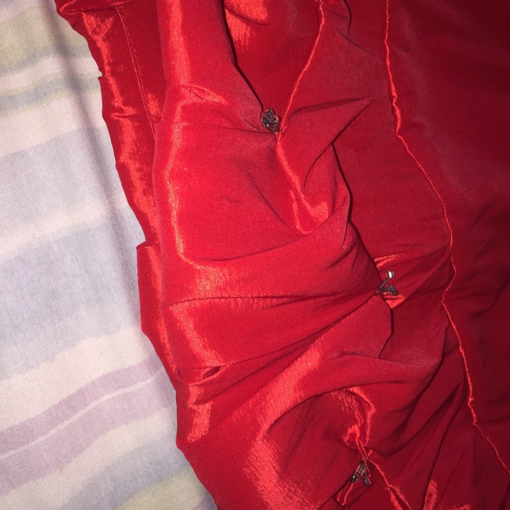 Red strapless 💄💃🏻👠 - Picture 3 of 3